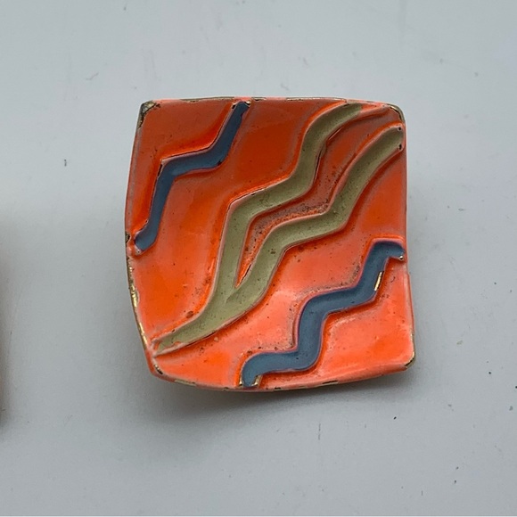 ♥️SALE! 3for$15 Vintage ART Arthur Pepper Orange Blue Gold Wave Clip On Earrings - Picture 2 of 5